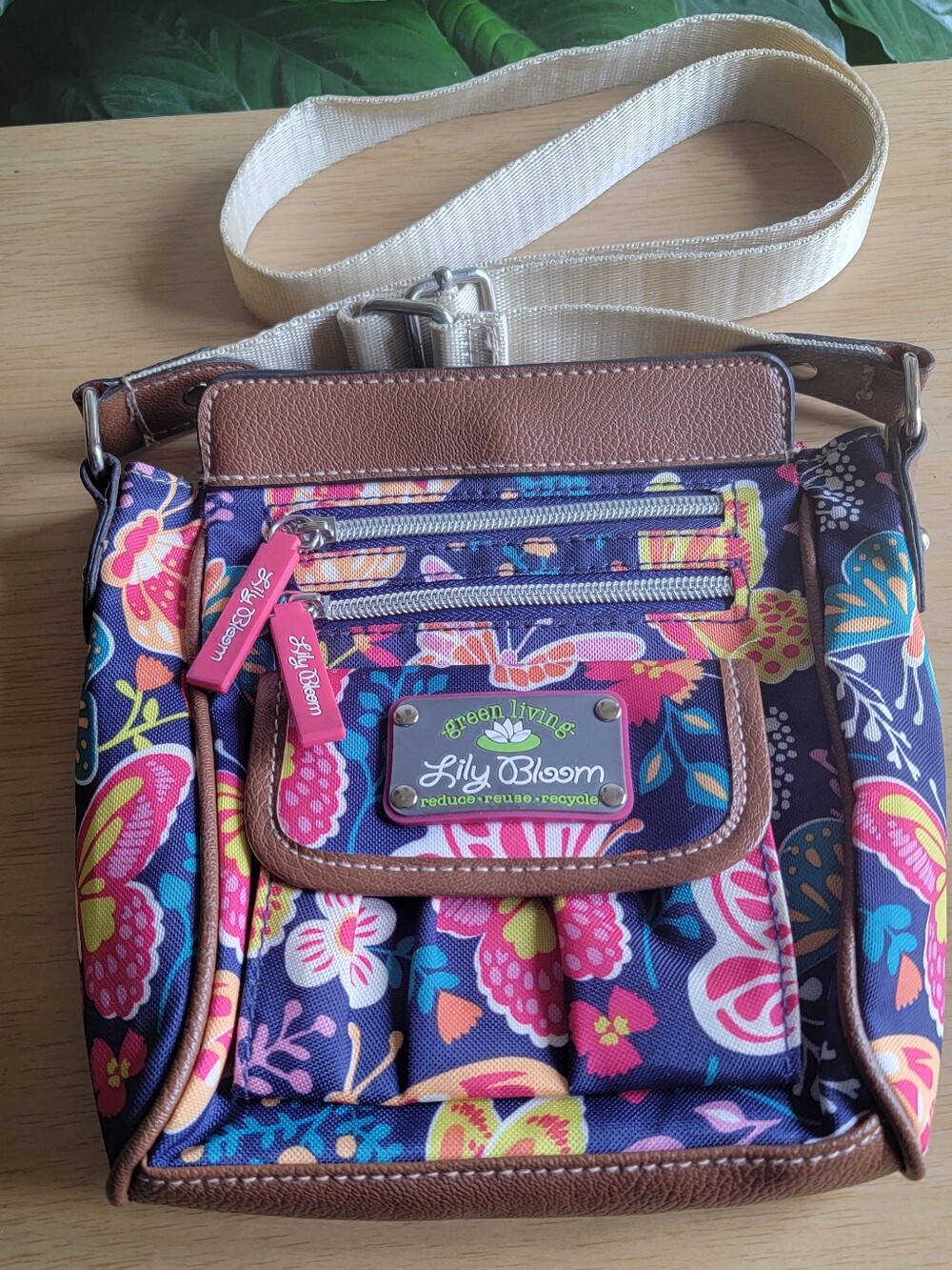 Lily Bloom Floral Crossbody Bag in Navy Pink